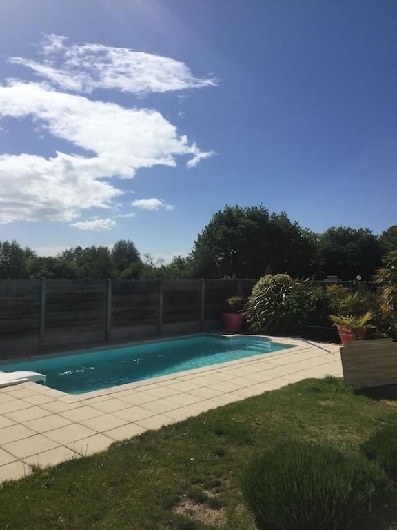 Maison Moderne Avec Piscine Chauffee Dans La Baie Du Mont St Michel 200M2 Yquelon Esterno foto