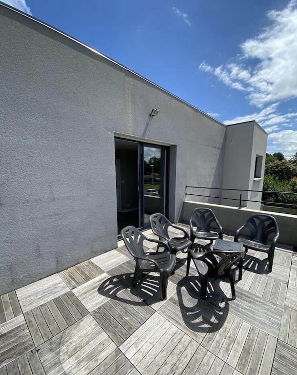 Maison Moderne Avec Piscine Chauffee Dans La Baie Du Mont St Michel 200M2 Yquelon Esterno foto